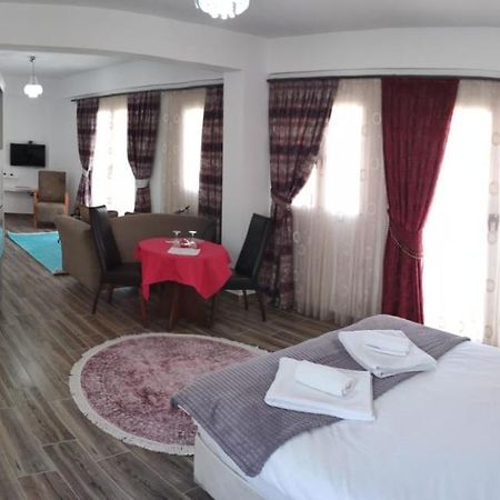 Malia Holiday Let Фамагуста Экстерьер фото