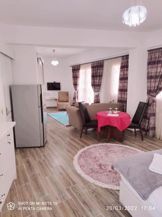 Malia Holiday Let Фамагуста Экстерьер фото